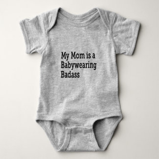 Body Para Bebé Mi mamá es un Babywearing Badass - fuente negra