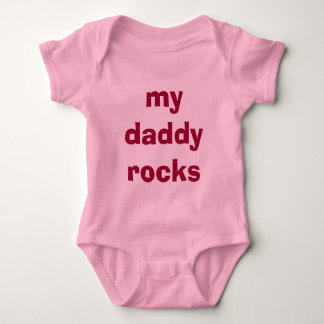 Body Para Bebé Mi papá roza a la niña pequeña.