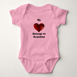 Body Para Bebé Mi ♥️ Pertenece a la Abuela Baby Bodysuit