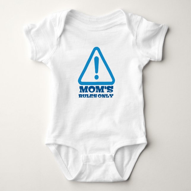Body Para Bebé Mom’s Rules Only – Sassy New Mom Baby Apparel (Anverso)