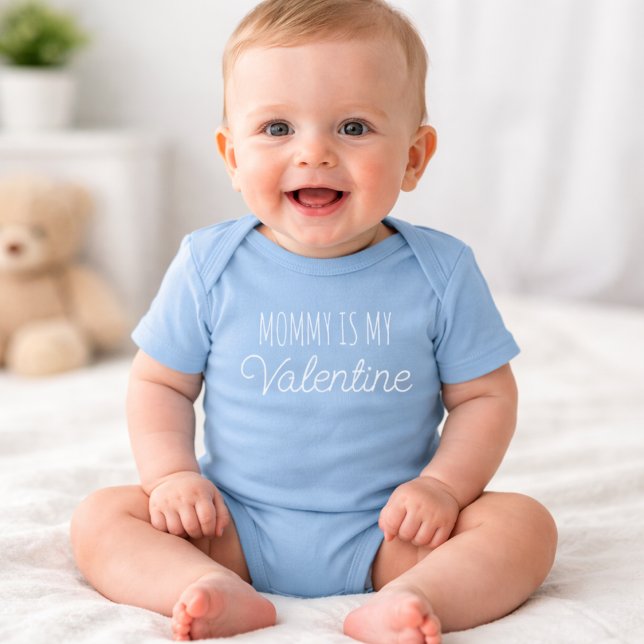 Body Para Bebé Mommy is my Valentine (Subido por el creador)