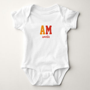 Body Para Bebé Monograma de texto de nombre personalizado amarill