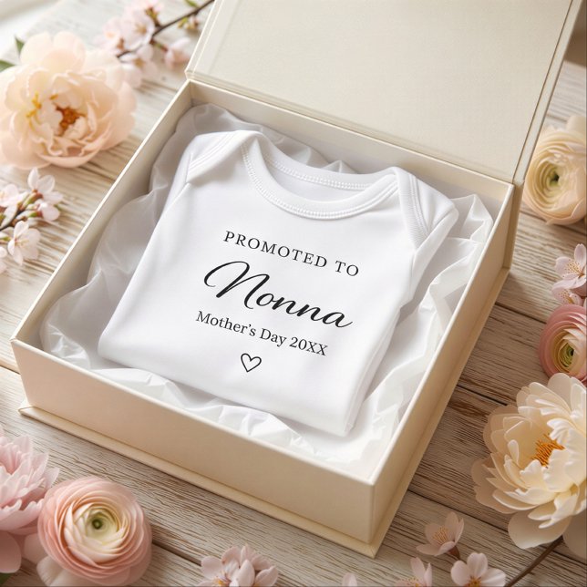 Body Para Bebé Mother’s Day Pregnancy Reveal Gift for Nonna (Mother’s Day Pregnancy Reveal Gift for Nonna Baby Bodysuit)