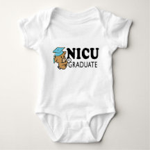 Muchacho graduado de NICU