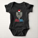 Body Para Bebé  Navidades Hanukkah Menorah Santa Xmas<br><div class="desc">Una divertida idea de regalo para celebrar Navidades. El mejor regalo de Navidad para amigos y familiares. Celebra la fiesta con tus seres queridos y hazles reír a todos. Navidades Hanukkah Menorah Santa Xmas</div>