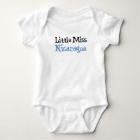 nicaragüense pequeña señorita