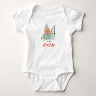 Body Para Bebé Nombre De Archie Revelar Letra A Woodland Boy Squi
