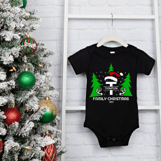 Body Para Bebé Nombre de familia Navidades de Año Santa Hat