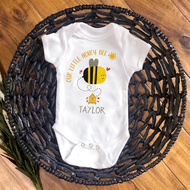 Body Para Bebé Nuestra Pequeña Abeja Dulce Lindo Kawaii Bebé Niño (Subido por el creador)