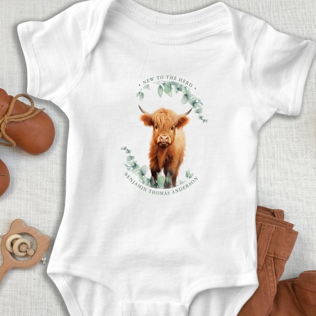 Body Para Bebé Nueva en el rebaño Boho Verde Highland Cow (Subido por el creador)