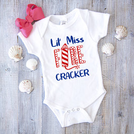 Body Para Bebé Pequeña Chica de tipografía de Miss Firecracker