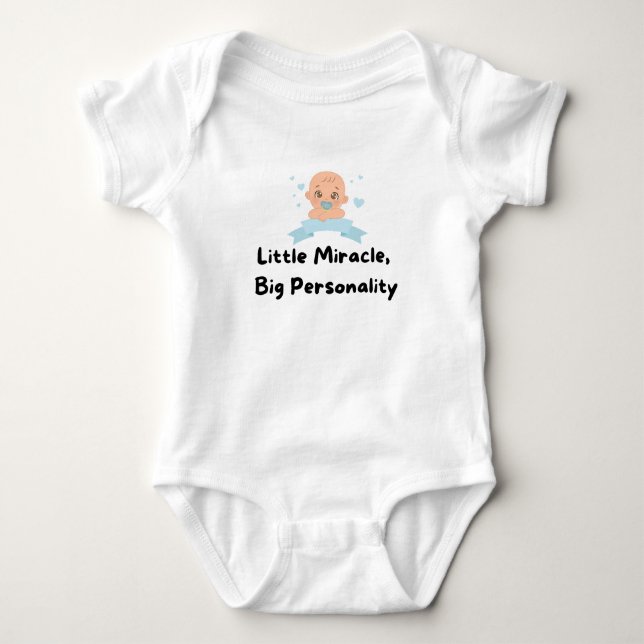 Body Para Bebé 👶 "Pequeño Milagro, Gran Personalidad" Baby Tee � (Anverso)