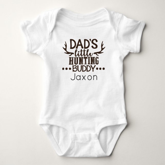 Body Para Bebé Personalizado el pequeño amigo de la caza de papá (Anverso)