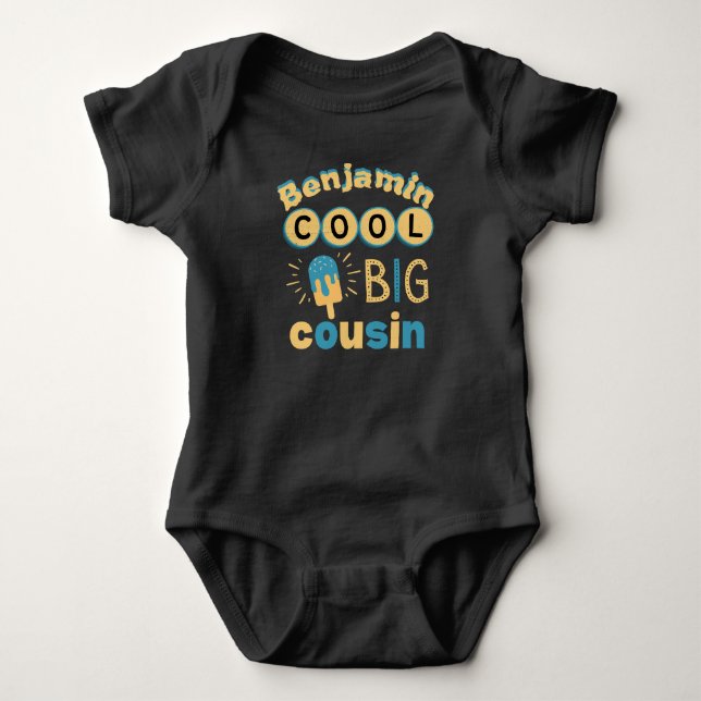 Body Para Bebé Personalizado Guay Big Cousin Baby Bodysuit (Anverso)