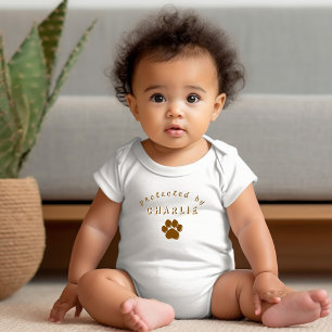 Body Para Bebé Personalizado protegido por [nombre del Mascota]