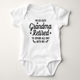 Body Para Bebé Personalizado, soy una abuelita muy linda retirada