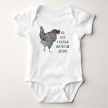 Pollo de rock con divertida camiseta de texto