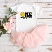 Primer cumpleaños, un feliz bebé camiseta