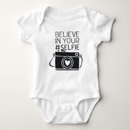 Body Para Bebé Rompertje met de tekst: Believe in your #selfie