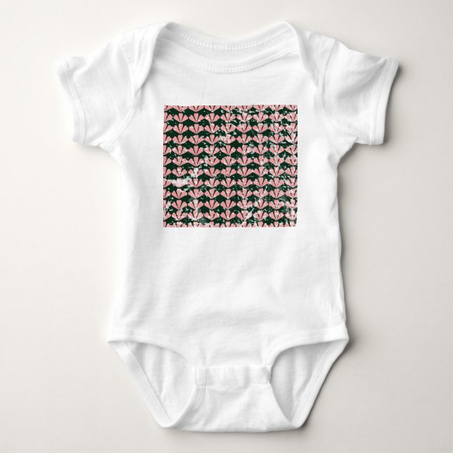 Body Para Bebé Ropa de corazones y flores. (Anverso)