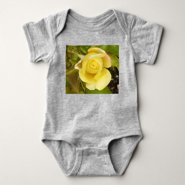 Body Para Bebé Rosebud amarillo (Anverso)