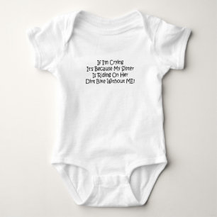Body Para Bebé Si Estoy Llorando Porque Mi Hermana La Está Montan
