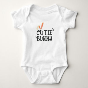 Body Para Bebé Simple tipografía de Semana Santa para conejitos