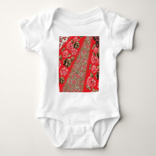 Body Para Bebé Tejidos rojos vibrantes con intrincados florales y