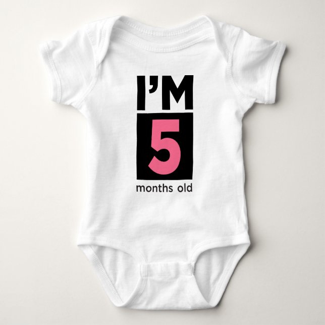 Body Para Bebé Tengo 5 meses de edad rosada (Anverso)