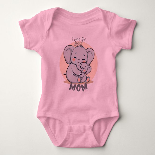 Body Para Bebé Tengo la MEJOR MAMÁ – Enterito rosa para bebé (Anverso)