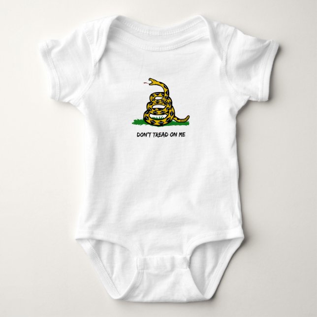 Body Para Bebé Tiny but Free – Gadsden Flag Baby Onesie (Anverso)