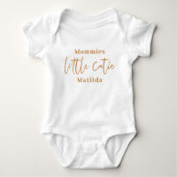 Tipografía de escritura moderna pequeño bebé cutie