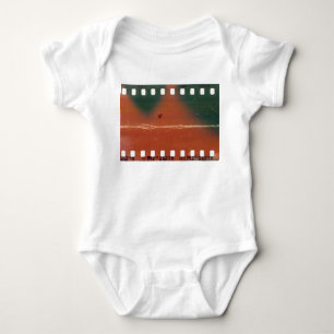 Body Para Bebé Tira de película de 35 mm, rasguños geniales.