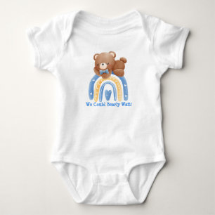 Body Para Bebé Traje de bebé 'Arcoíris de oso apenas podíamos esp