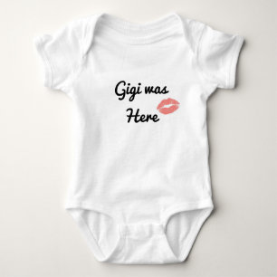 Body Para Bebé Traje de bebé divertido con beso de labial Gigi es