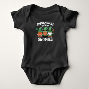 Body Para Bebé Travesuras Con Mis Gnomies Día De San Patricio Irl