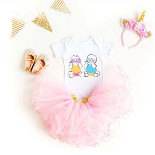 Body Para Bebé Twincesas Twincess y Twince con gafas de sol (Subido por el creador)