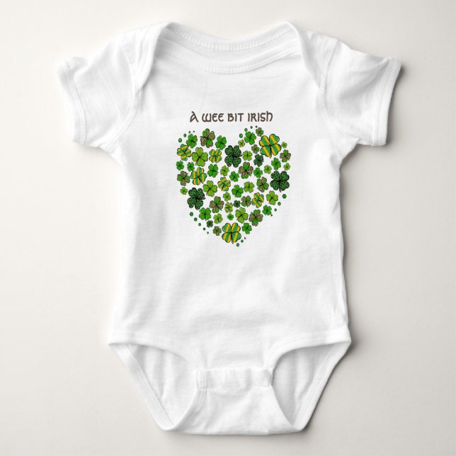 Body Para Bebé Un poquito irlandés shamrock corazón T-Shirt (Anverso)