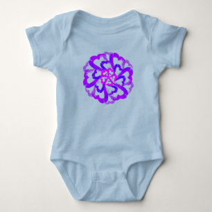 Body Para Bebé Un traje morado para el corazón de un bebé