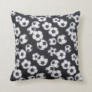 Bola blanco y negro de la almohada del fútbol