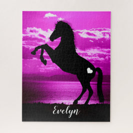 Bola negra criando rompecabezas de cielo morado