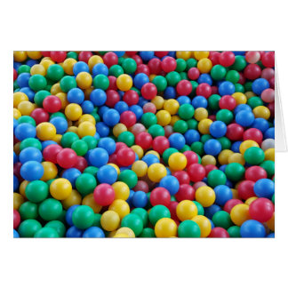 Bolas de bolas coloridas para niños