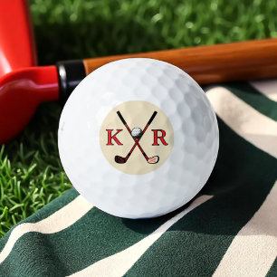 Bolas de golf con sus iniciales