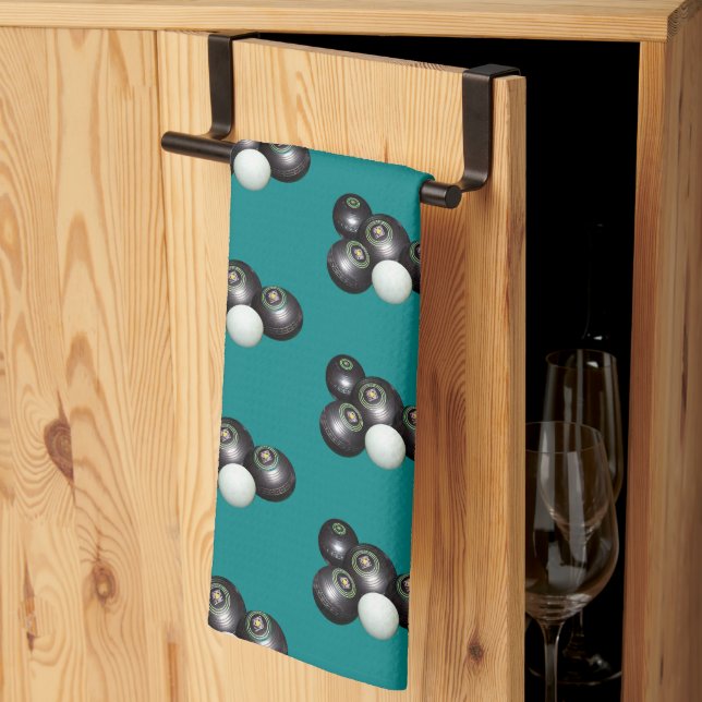 Bolas verde azuladas de césped, toalla de baño (Pliegue de tercios)