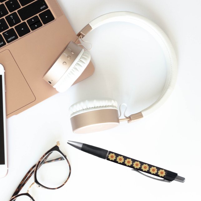 Bolígrafo Dahlia amarilla en patrón floral negro (In Situ)