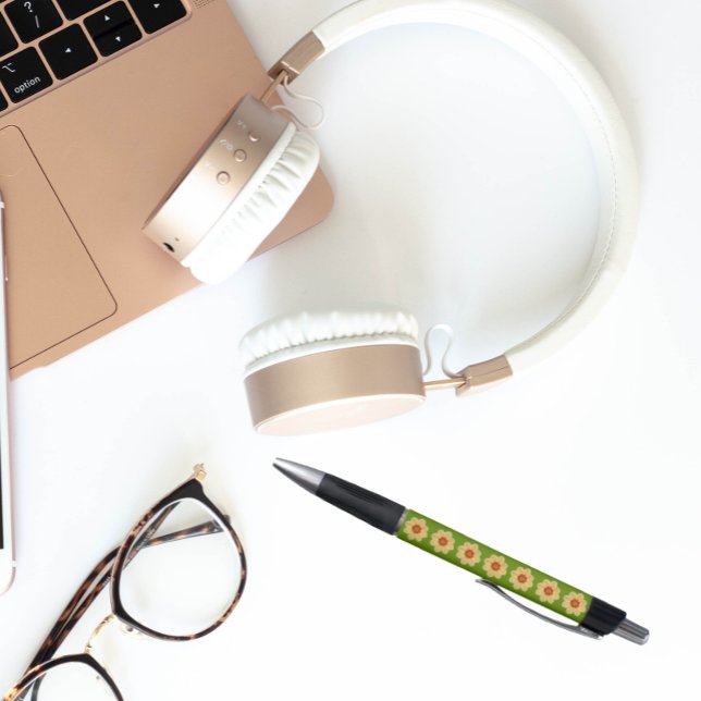 Bolígrafo Dahlia amarilla en patrón floral verde (In Situ)