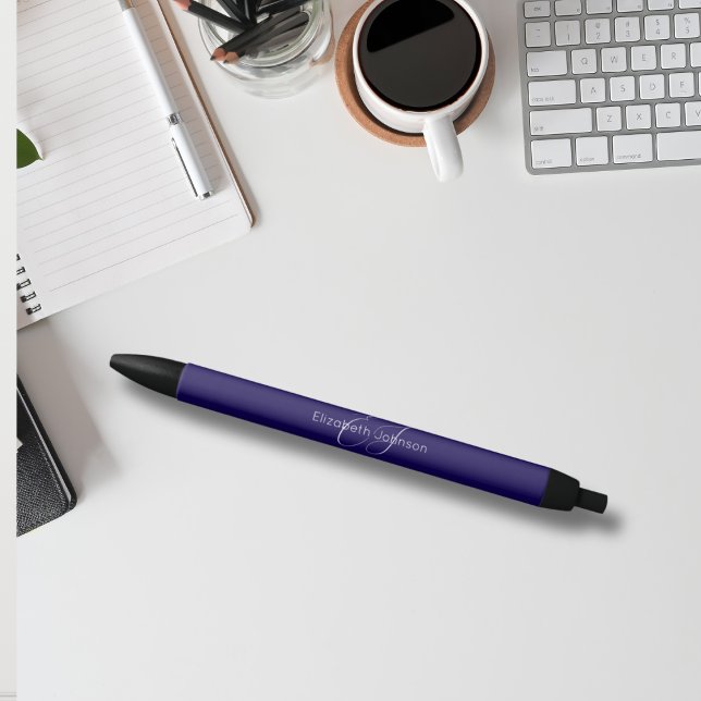 Bolígrafo De Tinta Negra monograma de nombre azul y blanco (Subido por el creador)