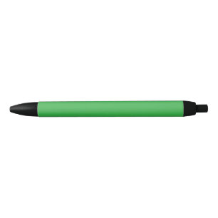 Bolígrafo De Tinta Negra Una pantalla verde brillante frente a una barra bl