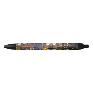 Bolígrafo De Tinta Negra Vista del mandarín Miami oriental con la reflexi