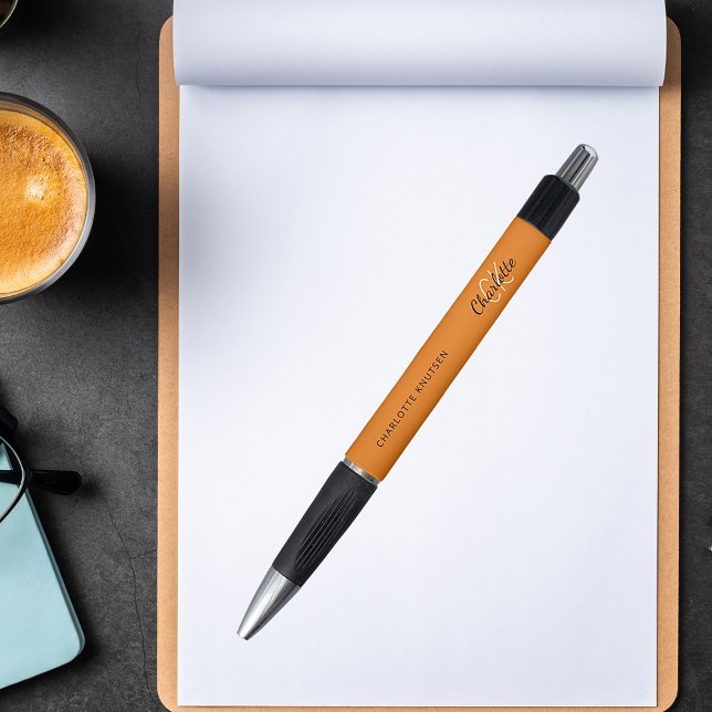 Bolígrafo Guión de nombre de monograma naranja (Subido por el creador)